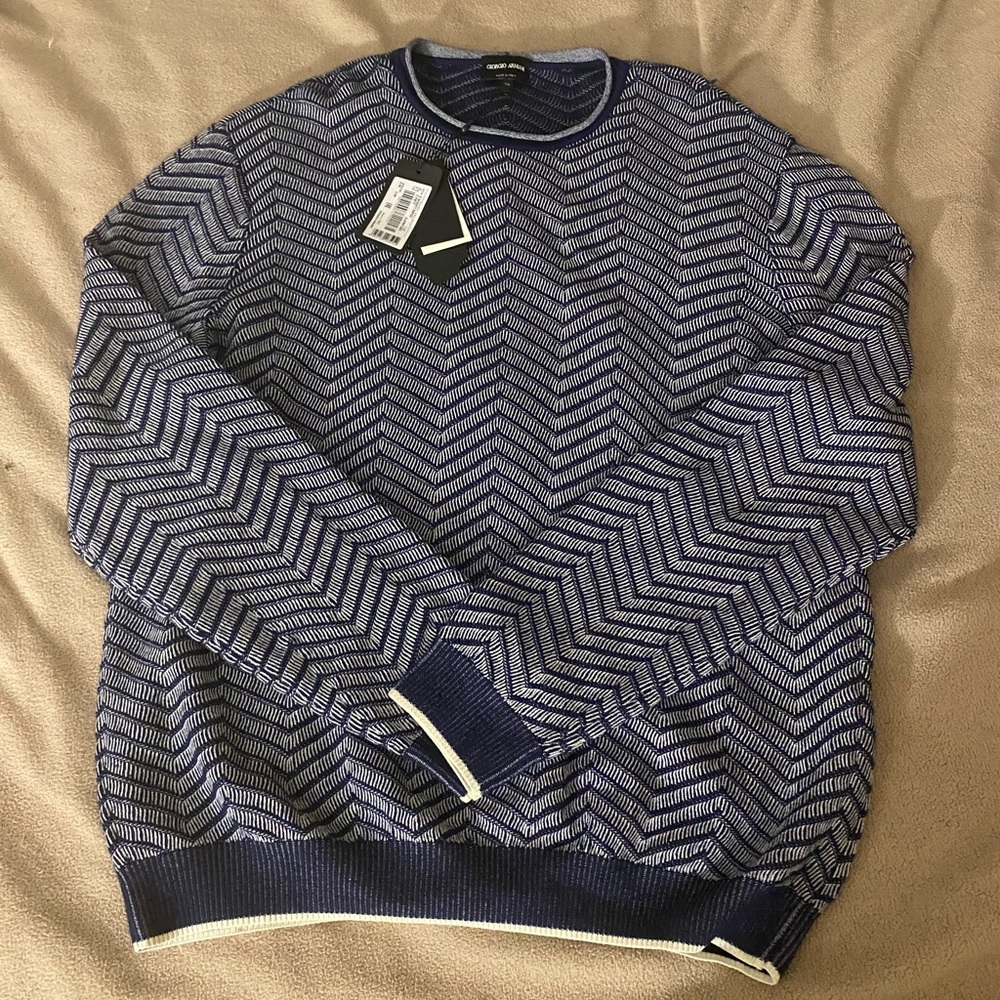 Giorgio Armani sweater! Great gift for him!!!
